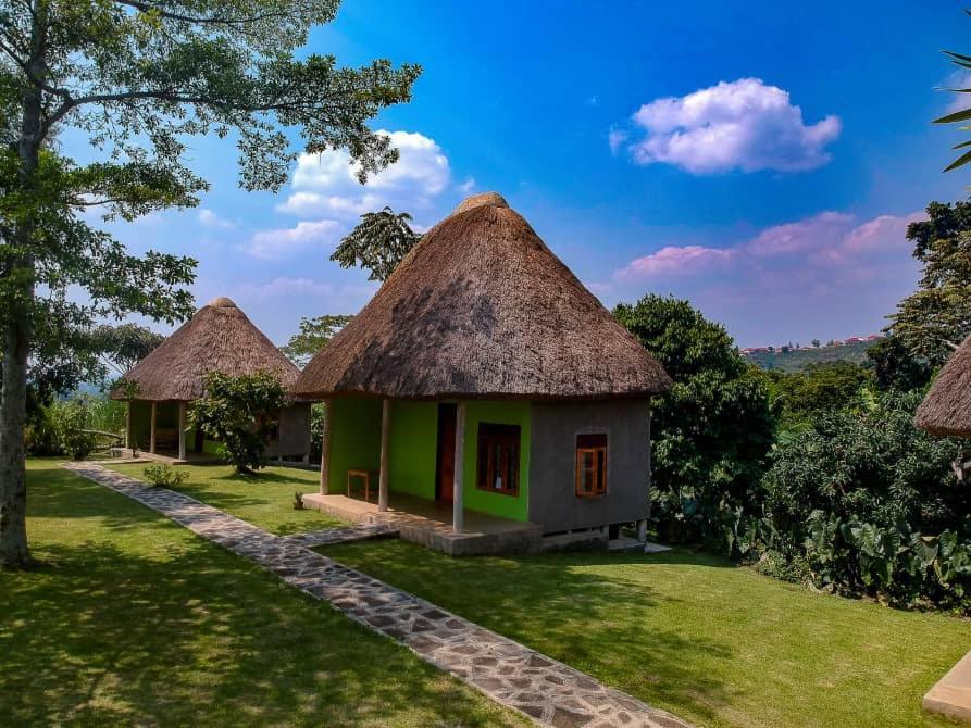 Lake Nkuruba Nature Reserve Hotel Durama Exterior photo