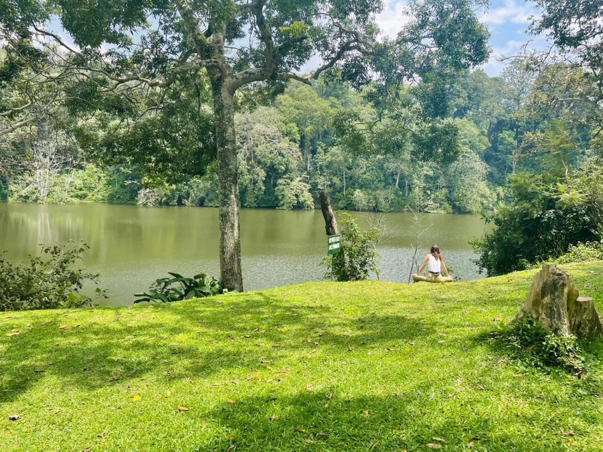 Lake Nkuruba Nature Reserve Hotel Durama Exterior photo